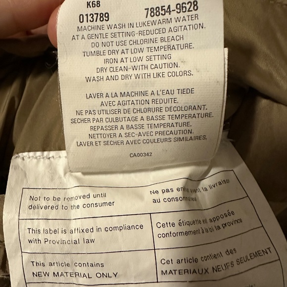 Vintage Levi’s Reversible Nylon Quilted Vest Black and Tan Men’s Unisex - Picture 15 of 16